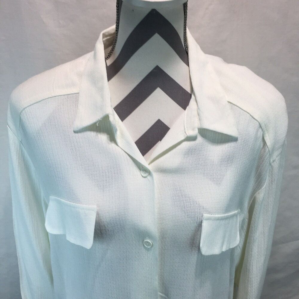 Norton McNaughton White Button Front Blouse Faux Pockets Shoulder Pads 12 GG19